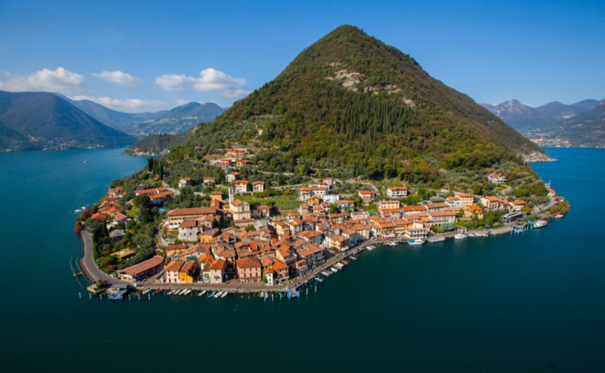 Itálie - jezero ISEO